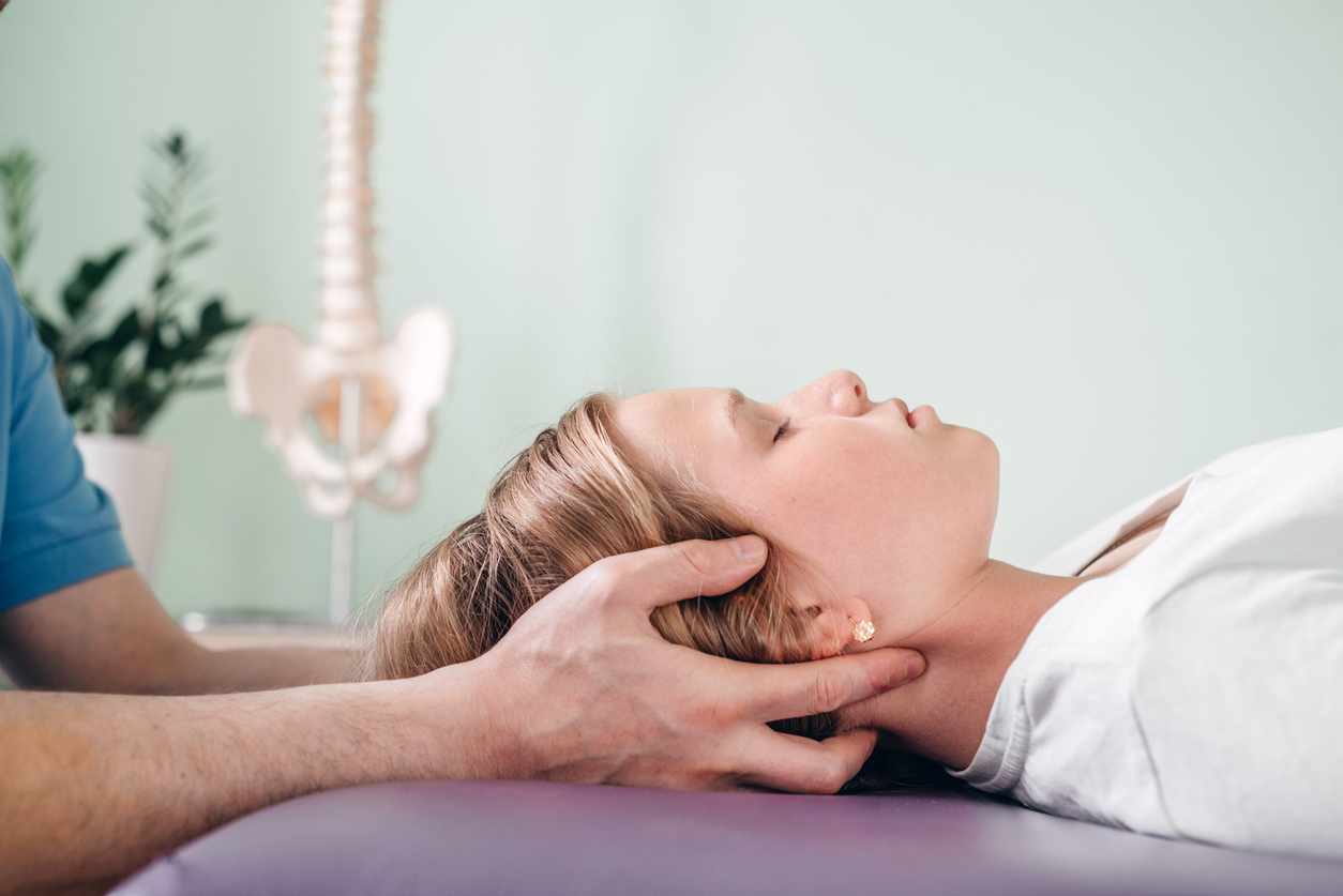 Kinderphysiotherapie, Behandlung, Kind, Jugendliche, Physiotherapie